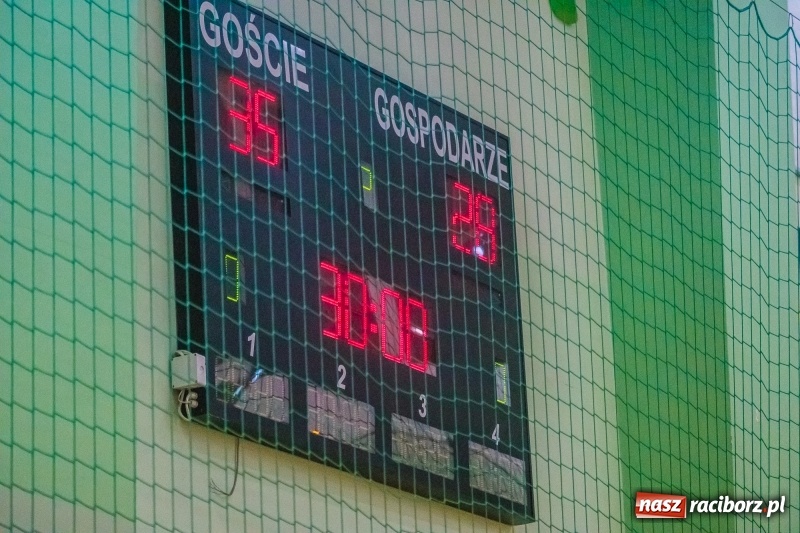 Zdjęcie w galerii na portalu naszraciborz.pl: Piłka ręczna. Cracovia za silna dla Pietrowic wiadomości z regionu