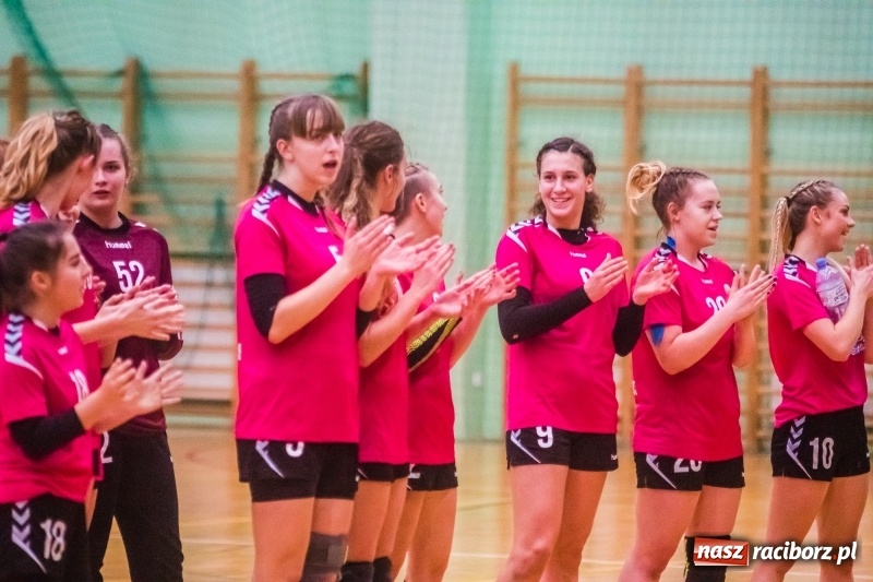 Zdjęcie w galerii na portalu naszraciborz.pl: Piłka ręczna. Cracovia za silna dla Pietrowic wiadomości z regionu
