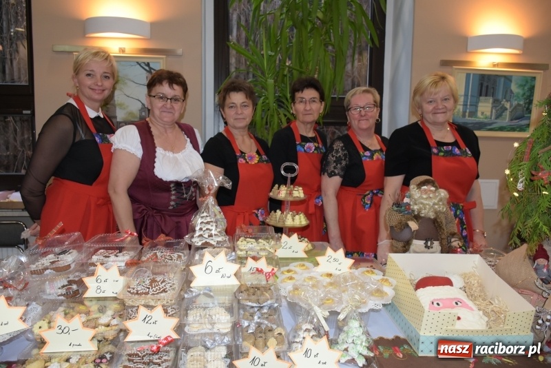 Zdjęcie w galerii na portalu naszraciborz.pl: W Tworkowie zapachniało świętami wiadomości z regionu