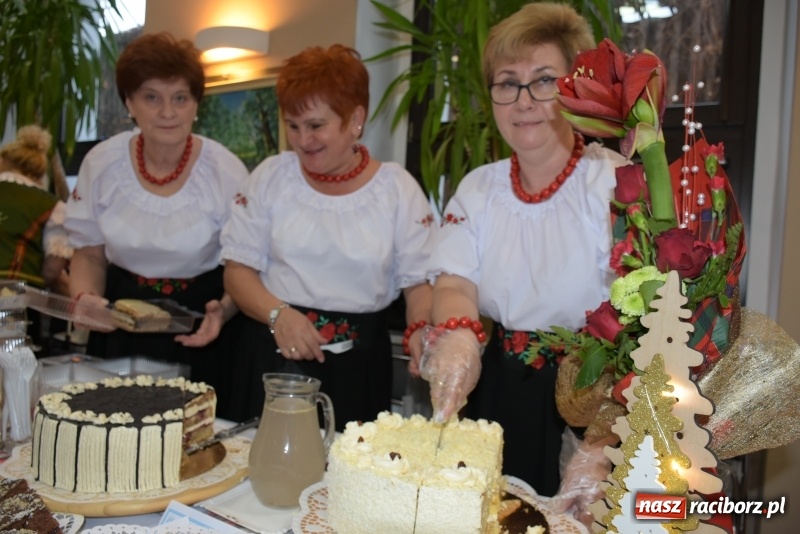 Zdjęcie w galerii na portalu naszraciborz.pl: W Tworkowie zapachniało świętami wiadomości z regionu