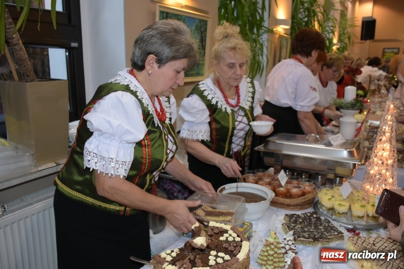 Zdjęcie w galerii na portalu naszraciborz.pl: W Tworkowie zapachniało świętami wiadomości z regionu