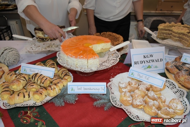 Zdjęcie w galerii na portalu naszraciborz.pl: W Tworkowie zapachniało świętami wiadomości z regionu