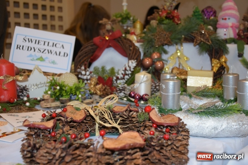 Zdjęcie w galerii na portalu naszraciborz.pl: W Tworkowie zapachniało świętami wiadomości z regionu