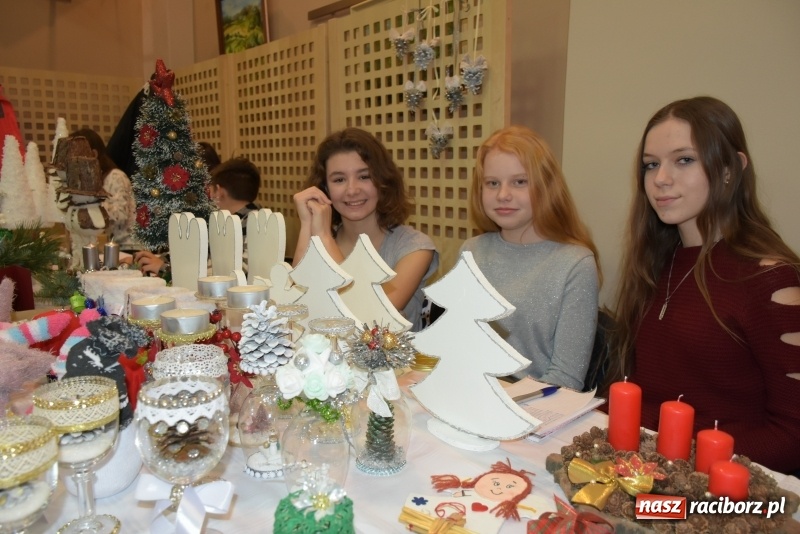 Zdjęcie w galerii na portalu naszraciborz.pl: W Tworkowie zapachniało świętami wiadomości z regionu