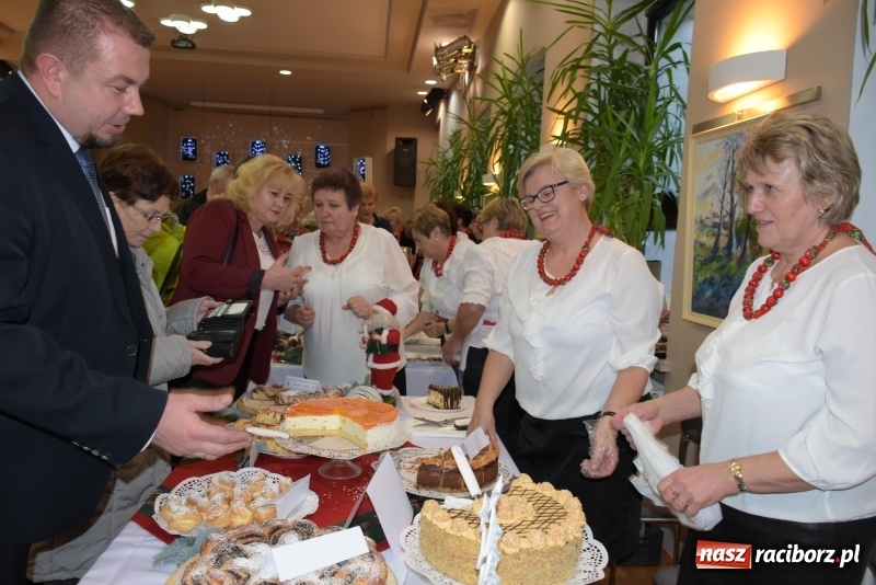 Zdjęcie w galerii na portalu naszraciborz.pl: W Tworkowie zapachniało świętami wiadomości z regionu