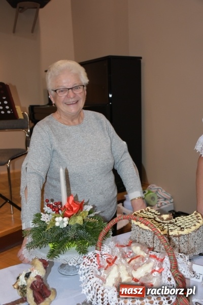 Zdjęcie w galerii na portalu naszraciborz.pl: W Tworkowie zapachniało świętami wiadomości z regionu