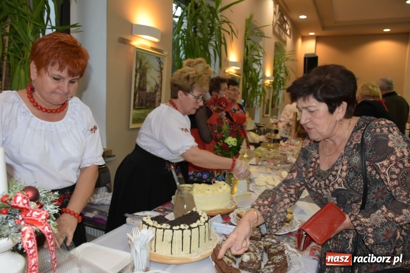 Zdjęcie w galerii na portalu naszraciborz.pl: W Tworkowie zapachniało świętami wiadomości z regionu