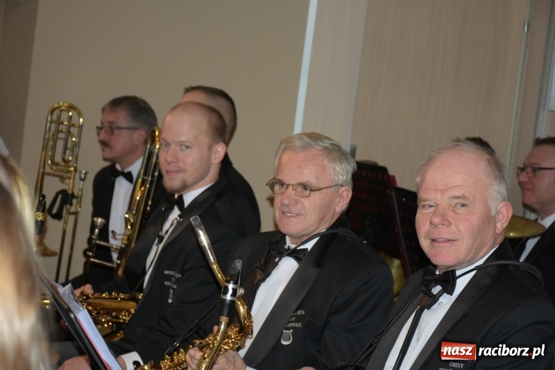 Zdjęcie w galerii na portalu naszraciborz.pl: W Tworkowie zapachniało świętami wiadomości z regionu