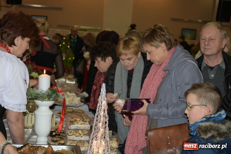 Zdjęcie w galerii na portalu naszraciborz.pl: W Tworkowie zapachniało świętami wiadomości z regionu