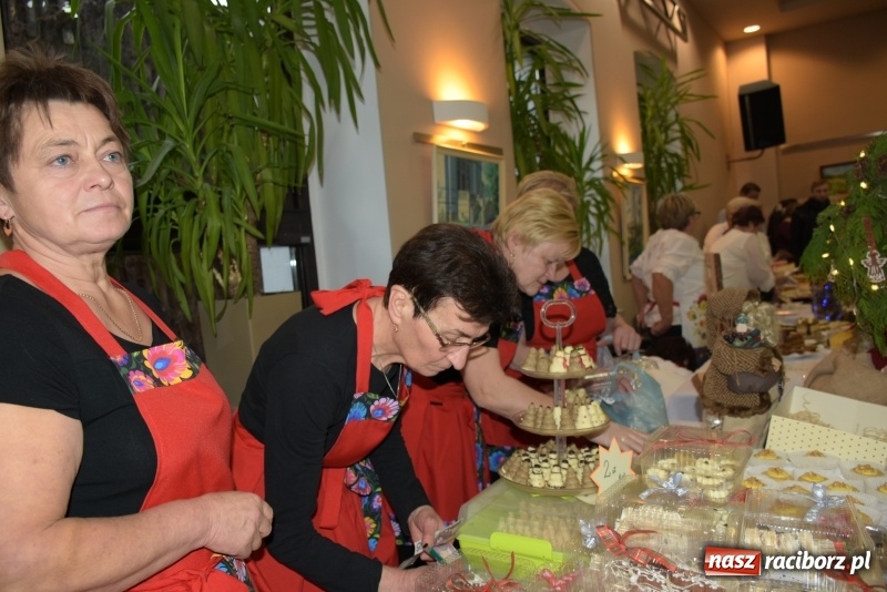 Zdjęcie w galerii na portalu naszraciborz.pl: W Tworkowie zapachniało świętami wiadomości z regionu