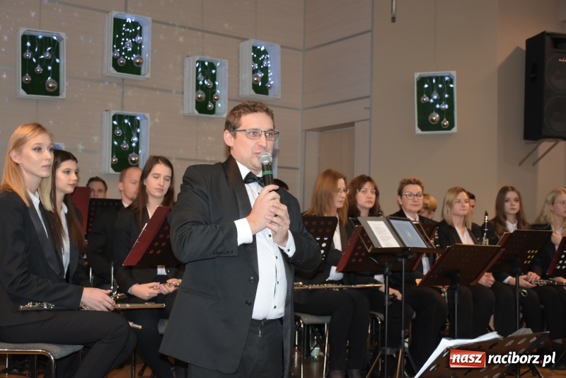 Zdjęcie w galerii na portalu naszraciborz.pl: W Tworkowie zapachniało świętami wiadomości z regionu