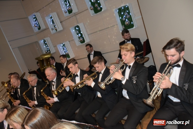 Zdjęcie w galerii na portalu naszraciborz.pl: W Tworkowie zapachniało świętami wiadomości z regionu