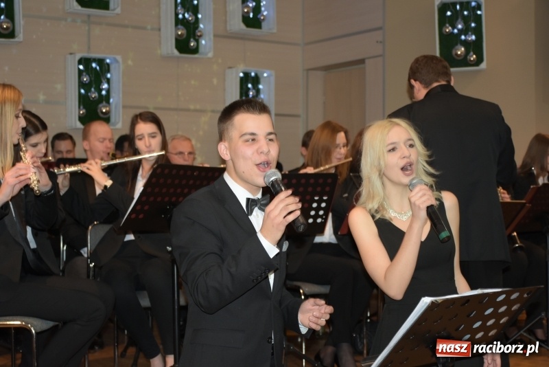 Zdjęcie w galerii na portalu naszraciborz.pl: W Tworkowie zapachniało świętami wiadomości z regionu