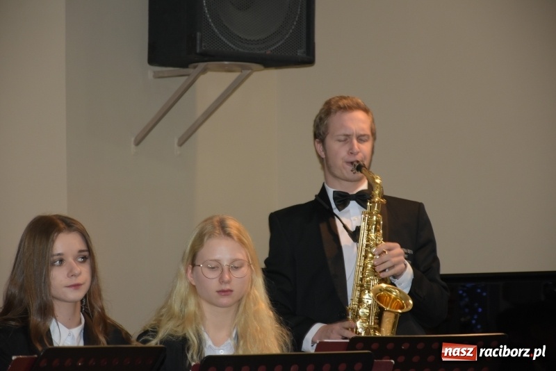 Zdjęcie w galerii na portalu naszraciborz.pl: W Tworkowie zapachniało świętami wiadomości z regionu