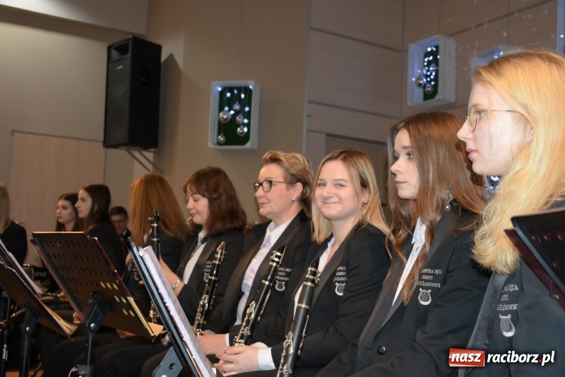 Zdjęcie w galerii na portalu naszraciborz.pl: W Tworkowie zapachniało świętami wiadomości z regionu