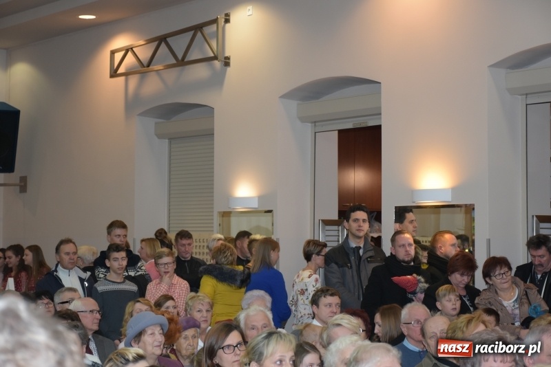 Zdjęcie w galerii na portalu naszraciborz.pl: W Tworkowie zapachniało świętami wiadomości z regionu