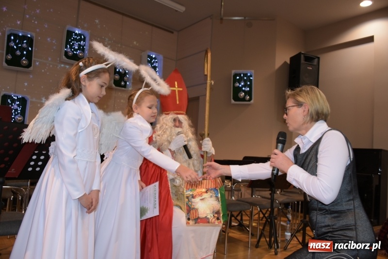 Zdjęcie w galerii na portalu naszraciborz.pl: W Tworkowie zapachniało świętami wiadomości z regionu