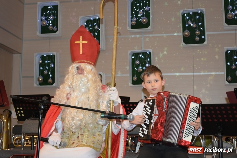 Zdjęcie w galerii na portalu naszraciborz.pl: W Tworkowie zapachniało świętami wiadomości z regionu