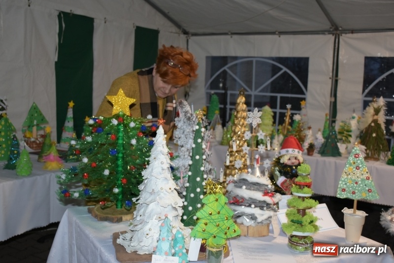 Zdjęcie w galerii na portalu naszraciborz.pl: W Tworkowie zapachniało świętami wiadomości z regionu