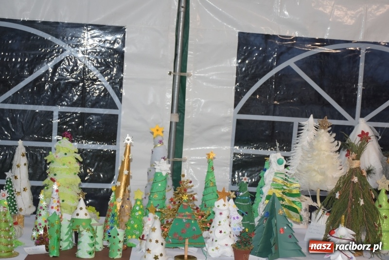 Zdjęcie w galerii na portalu naszraciborz.pl: W Tworkowie zapachniało świętami wiadomości z regionu