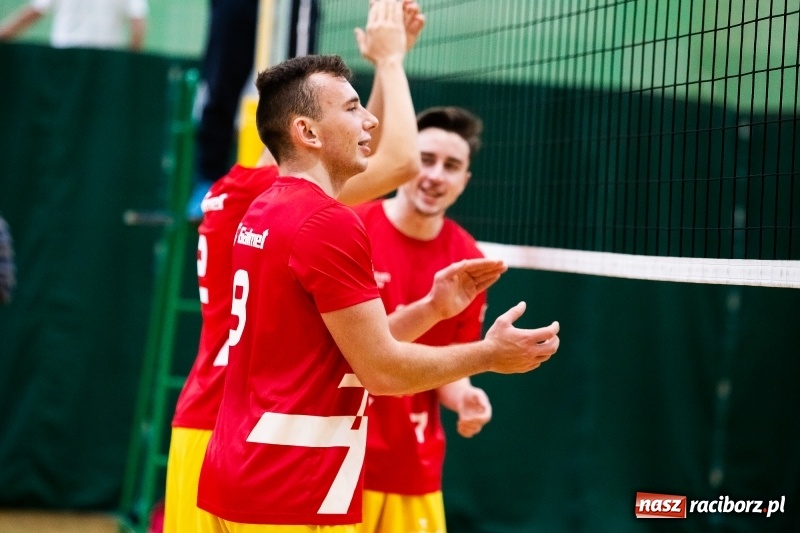 Zdjęcie w galerii na portalu naszraciborz.pl: Siódma kolejka JP Telebim RLPS za nami wiadomości z regionu