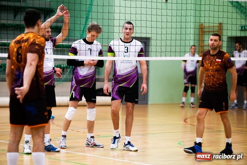 Zdjęcie w galerii na portalu naszraciborz.pl: Siódma kolejka JP Telebim RLPS za nami wiadomości z regionu