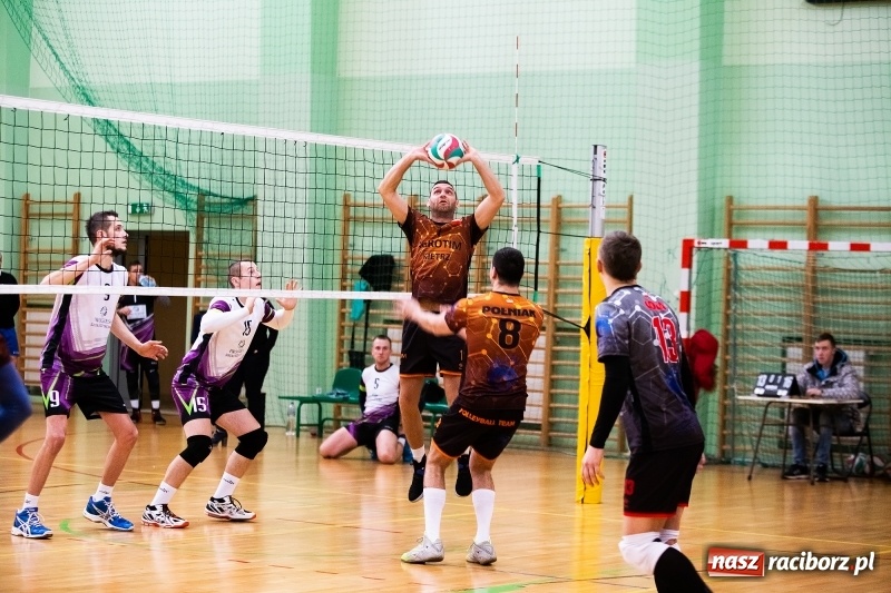 Zdjęcie w galerii na portalu naszraciborz.pl: Siódma kolejka JP Telebim RLPS za nami wiadomości z regionu