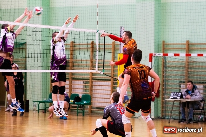 Zdjęcie w galerii na portalu naszraciborz.pl: Siódma kolejka JP Telebim RLPS za nami wiadomości z regionu