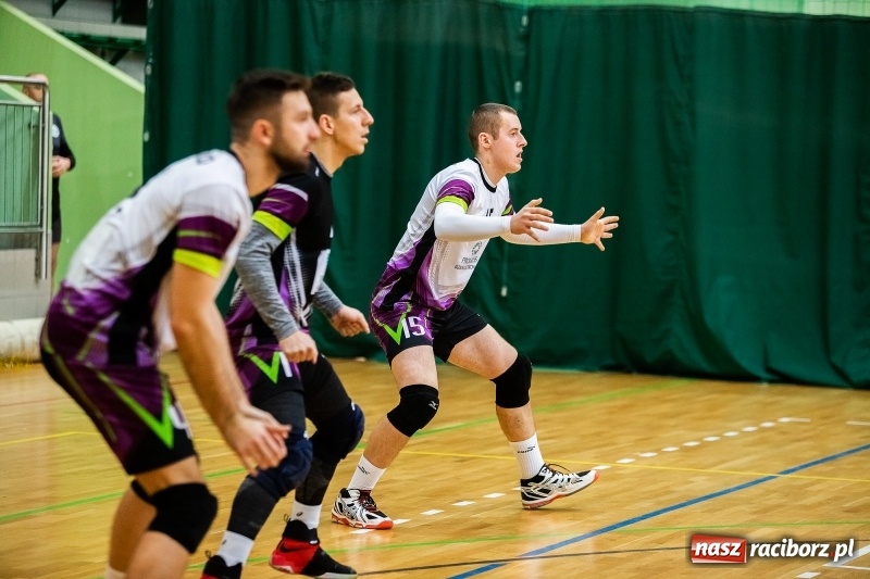 Zdjęcie w galerii na portalu naszraciborz.pl: Siódma kolejka JP Telebim RLPS za nami wiadomości z regionu