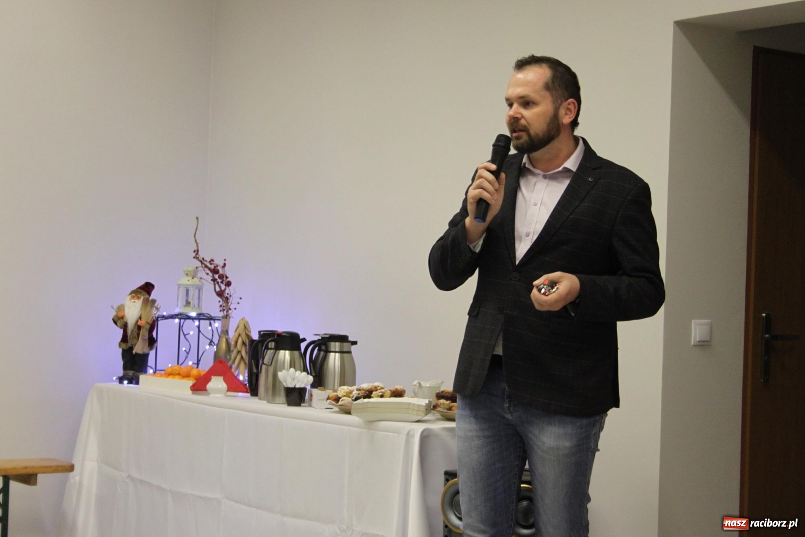 Zdjęcie w galerii na portalu naszraciborz.pl: W Wojnowicach otwarto nową salę wiejską wiadomości z regionu