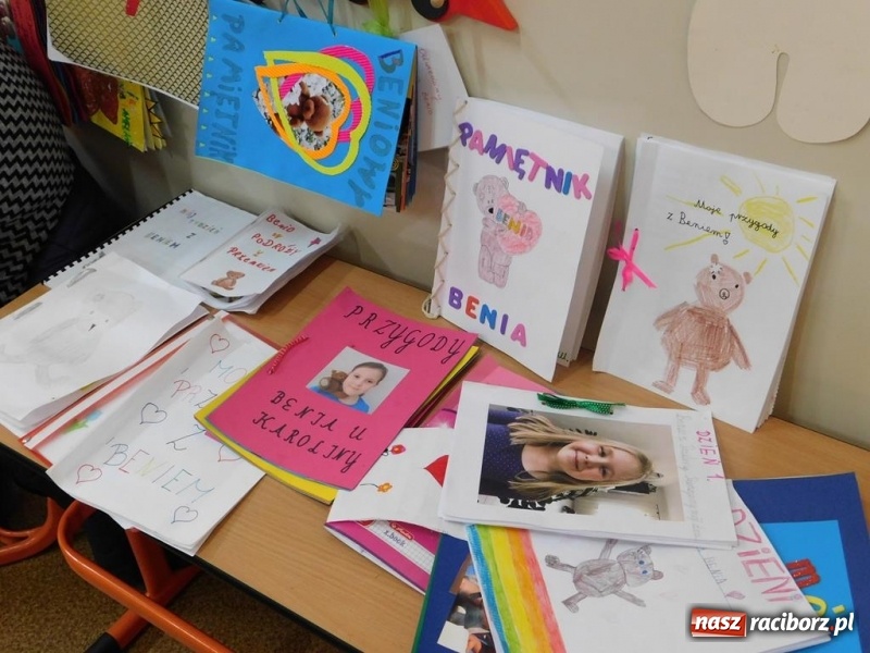 Zdjęcie w galerii na portalu naszraciborz.pl: Benio w podróży, czyli podsumowanie innowacji pedagogicznej w SP 4 wiadomości z regionu