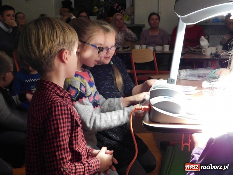 Zdjęcie w galerii na portalu naszraciborz.pl: Benio w podróży, czyli podsumowanie innowacji pedagogicznej w SP 4 wiadomości z regionu