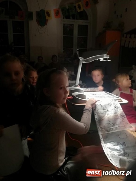 Zdjęcie w galerii na portalu naszraciborz.pl: Benio w podróży, czyli podsumowanie innowacji pedagogicznej w SP 4 wiadomości z regionu