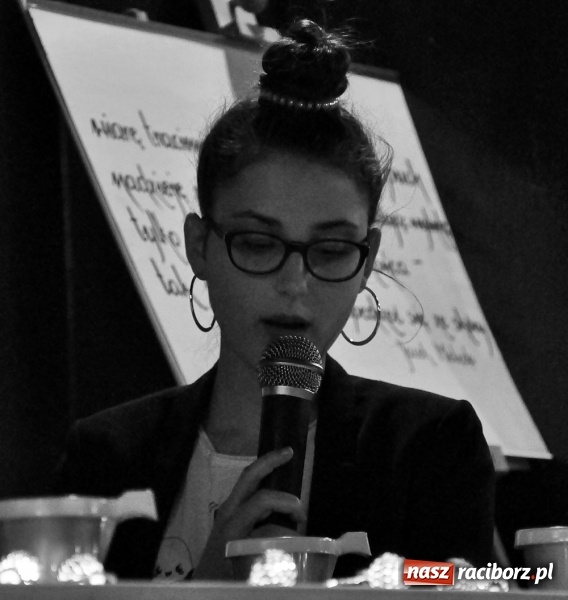 Zdjęcie w galerii na portalu naszraciborz.pl: Śladami poezji, czyli wieczorek poetycki u Kasprowicza wiadomości z regionu