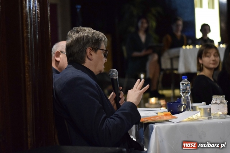 Zdjęcie w galerii na portalu naszraciborz.pl: Śladami poezji, czyli wieczorek poetycki u Kasprowicza wiadomości z regionu