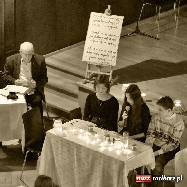 Zdjęcie w galerii na portalu naszraciborz.pl: Śladami poezji, czyli wieczorek poetycki u Kasprowicza wiadomości z regionu