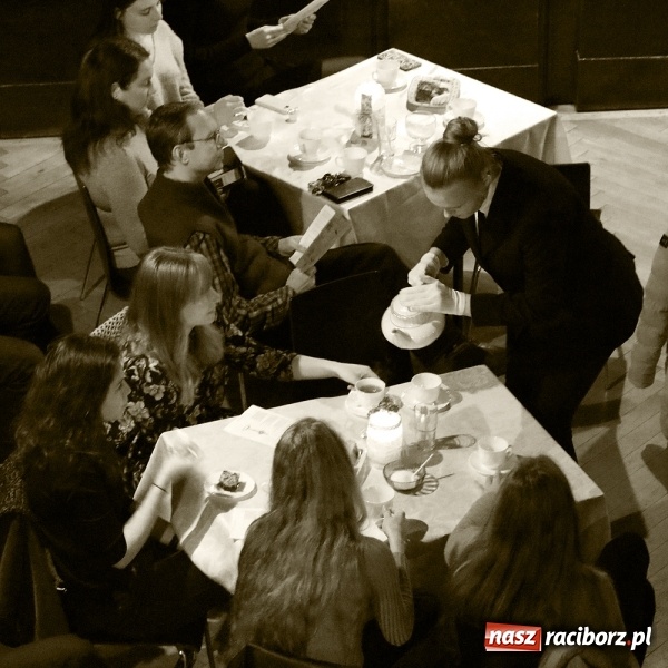 Zdjęcie w galerii na portalu naszraciborz.pl: Śladami poezji, czyli wieczorek poetycki u Kasprowicza wiadomości z regionu