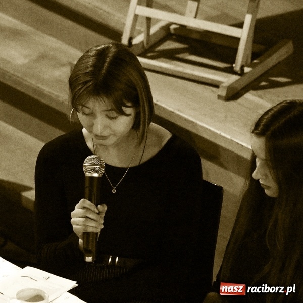 Zdjęcie w galerii na portalu naszraciborz.pl: Śladami poezji, czyli wieczorek poetycki u Kasprowicza wiadomości z regionu