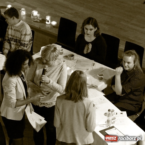 Zdjęcie w galerii na portalu naszraciborz.pl: Śladami poezji, czyli wieczorek poetycki u Kasprowicza wiadomości z regionu