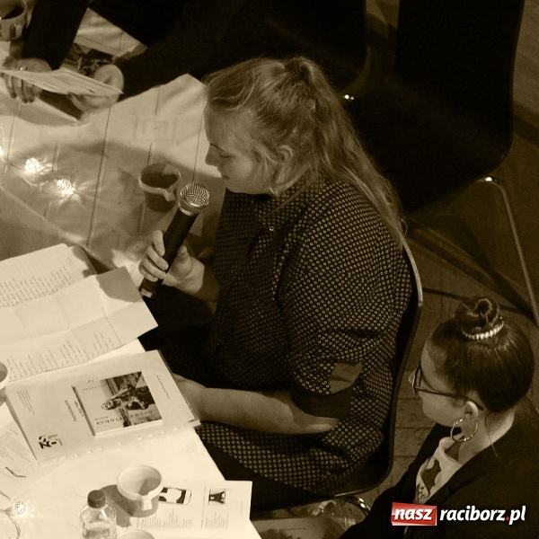 Zdjęcie w galerii na portalu naszraciborz.pl: Śladami poezji, czyli wieczorek poetycki u Kasprowicza wiadomości z regionu