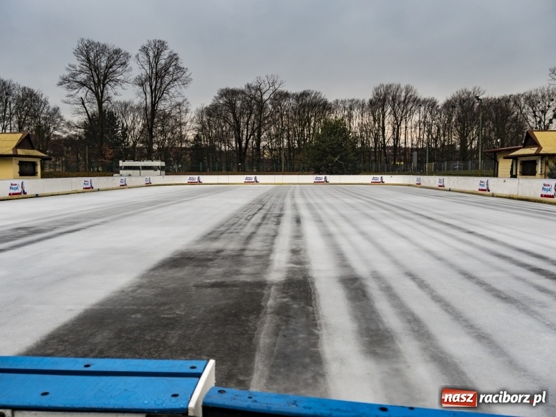 Zdjęcie w galerii na portalu naszraciborz.pl: Mrożenie Piastora idzie jak po grudzie  wiadomości z regionu