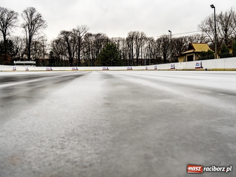 Zdjęcie w galerii na portalu naszraciborz.pl: Mrożenie Piastora idzie jak po grudzie  wiadomości z regionu