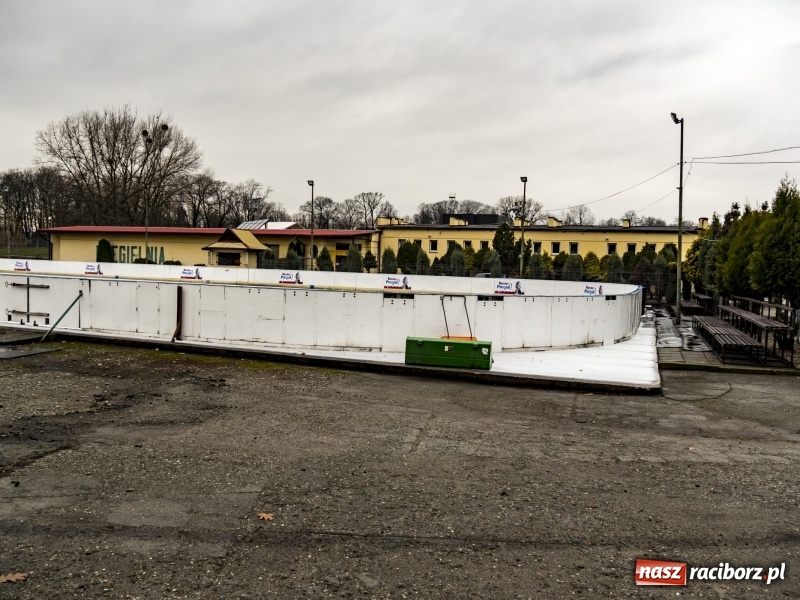 Zdjęcie w galerii na portalu naszraciborz.pl: Mrożenie Piastora idzie jak po grudzie  wiadomości z regionu