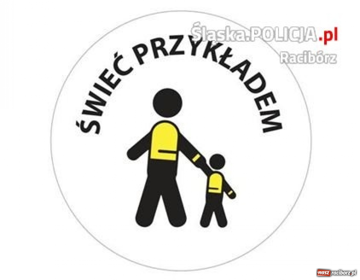 Zdjęcie w galerii na portalu naszraciborz.pl: Jasna droga do Boga. Policjanci, proboszcz i motocykliści rozdawali kamizelki odblaskowe wiadomości z regionu
