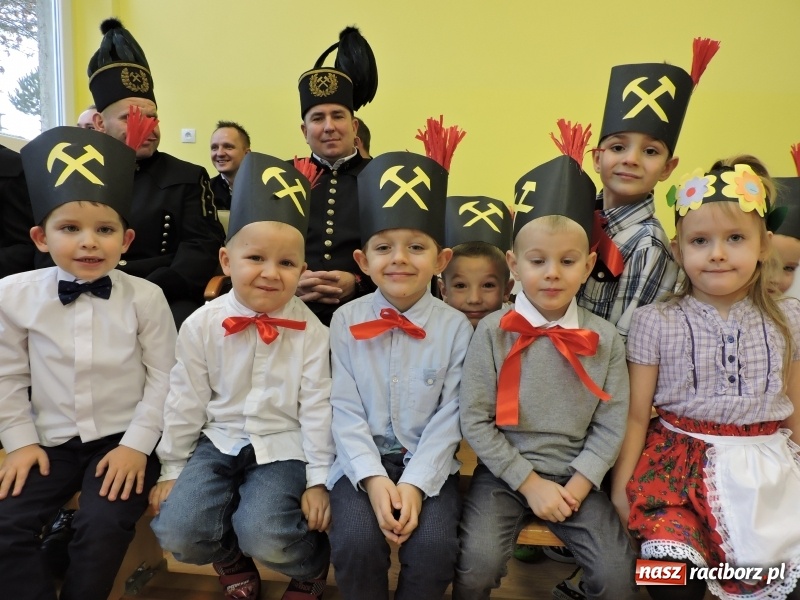 Zdjęcie w galerii na portalu naszraciborz.pl: W Brzeziu nad Odrą zabrzmiała górnicza orkiestra  wiadomości z regionu