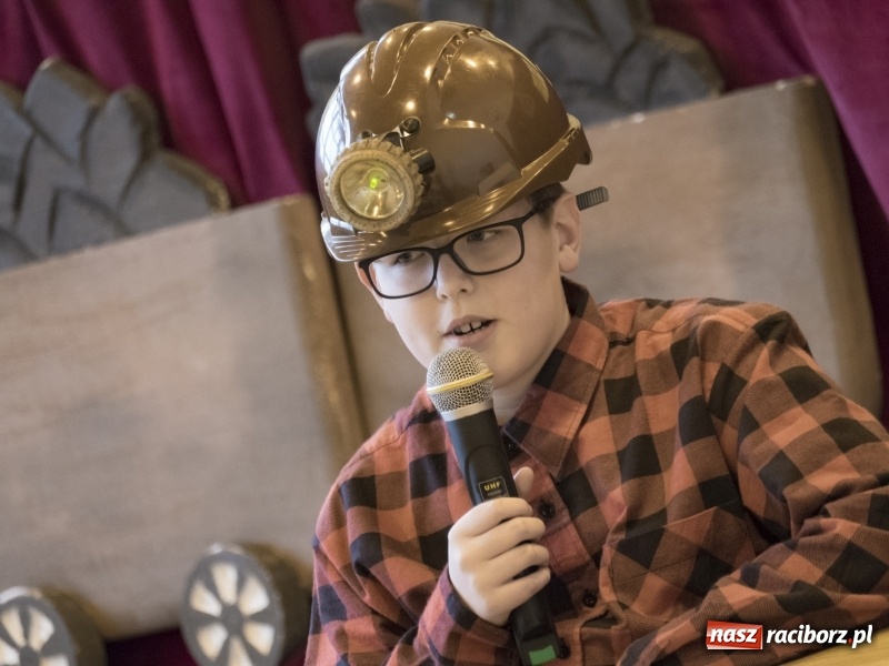 Zdjęcie w galerii na portalu naszraciborz.pl: Górnicy z Markowic świętowali z uczniami  wiadomości z regionu