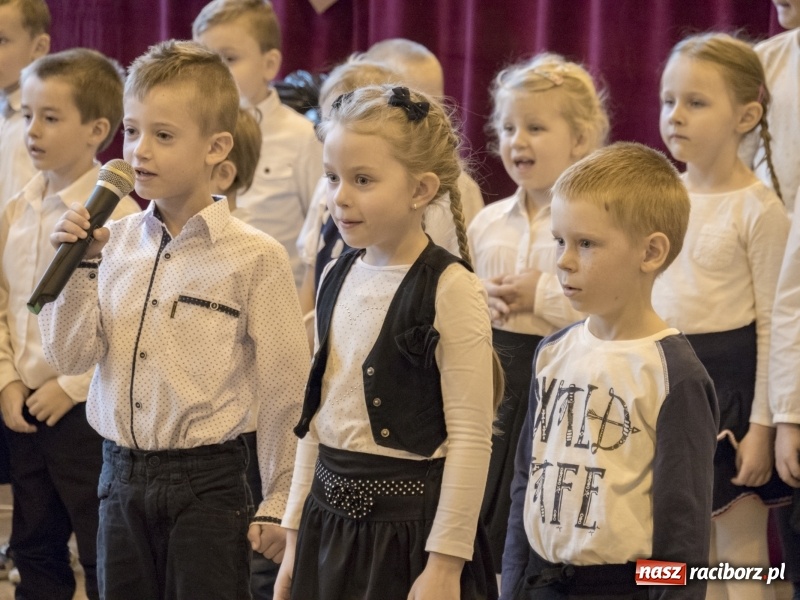 Zdjęcie w galerii na portalu naszraciborz.pl: Górnicy z Markowic świętowali z uczniami  wiadomości z regionu