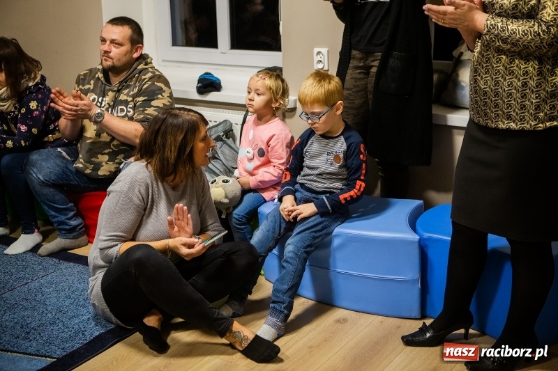 Zdjęcie w galerii na portalu naszraciborz.pl: Spotkanie mikołajkowe w Stowarzyszeniu Spektrum wiadomości z regionu