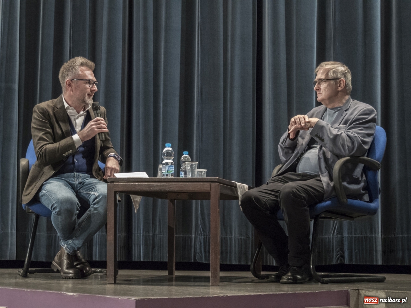 Zdjęcie w galerii na portalu naszraciborz.pl: Sól ziemi czarnej. Pokaz filmu i spotkanie z Olgierdem Łukaszewiczem w kinie Bałtyk wiadomości z regionu