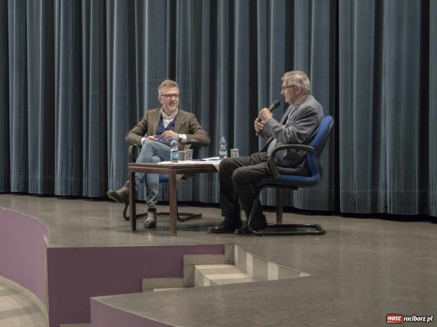 Zdjęcie w galerii na portalu naszraciborz.pl: Sól ziemi czarnej. Pokaz filmu i spotkanie z Olgierdem Łukaszewiczem w kinie Bałtyk wiadomości z regionu